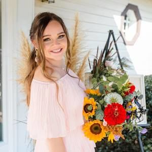 Meet your Posher, Taylor